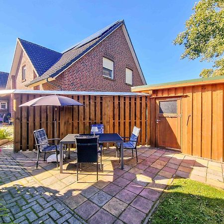 Heinis Stuuv Apartment Greetsiel Exterior photo