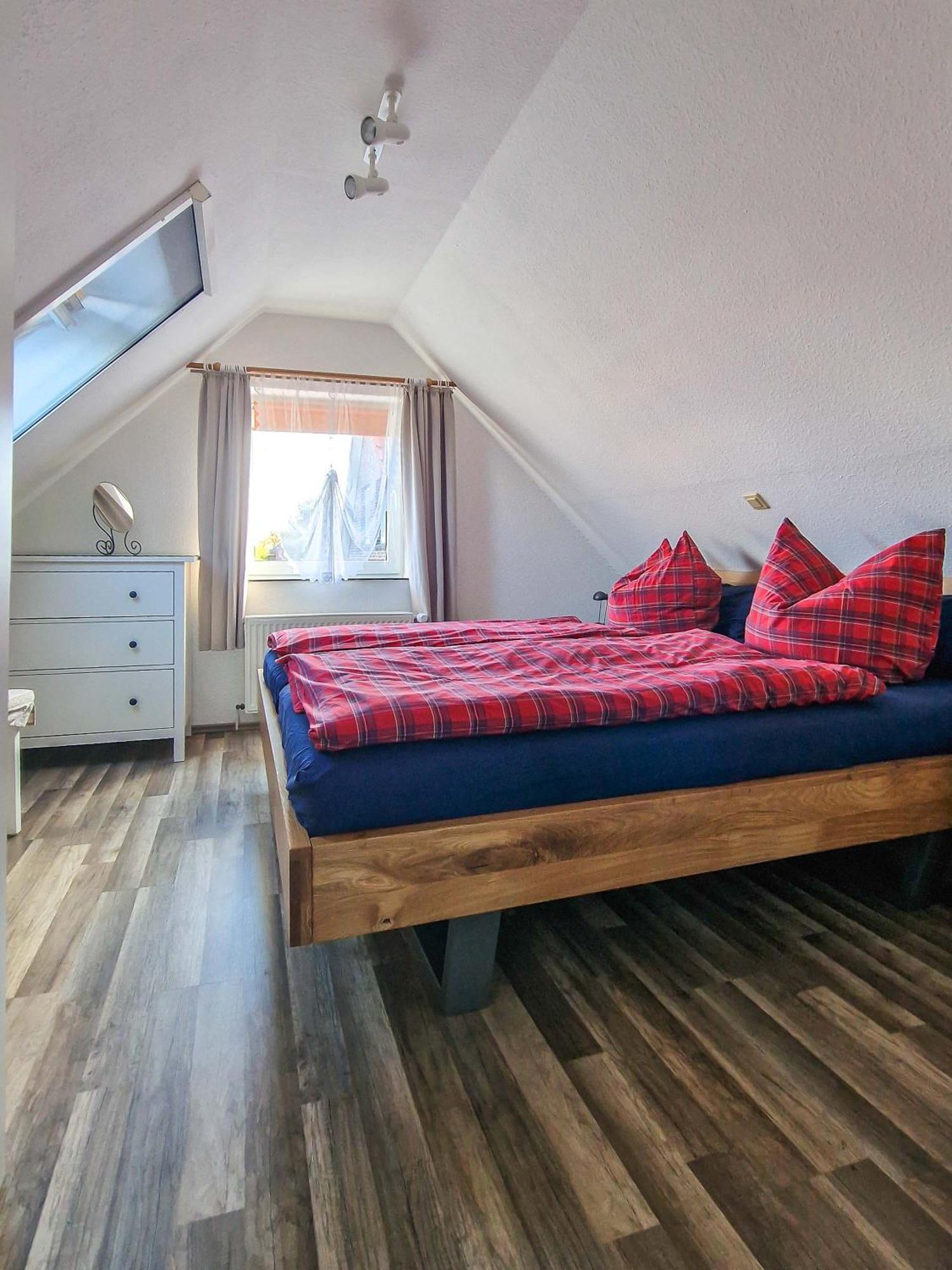 Heinis Stuuv Apartment Greetsiel Exterior photo